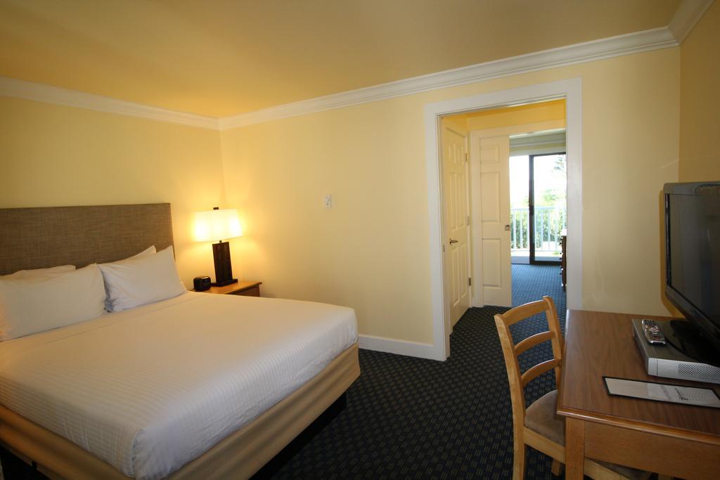 Anacortes Ship Harbor Inn Екстериор снимка